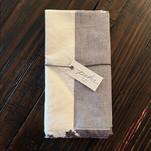 NWT, Pehr Cloth Chambray Fringe Charcoal Gray Cream Napkins Set